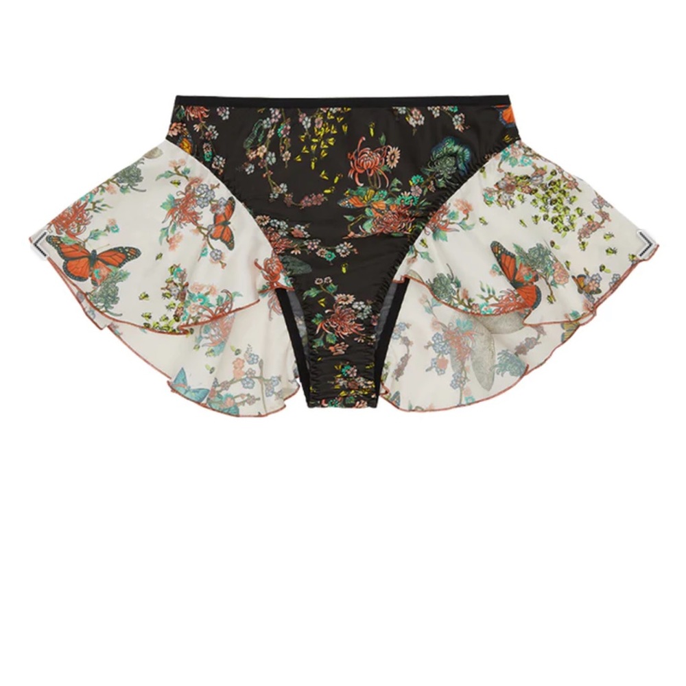 ISO WE ARE HAH TAP THAHT SHORT SIZE S M L